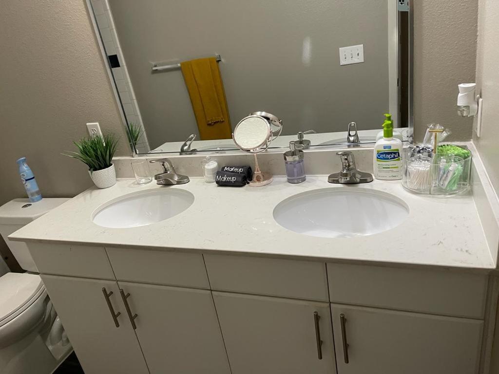 Charming 1,100 Sq Ft Apartment Near To The Shops At Legacy Plano Luaran gambar